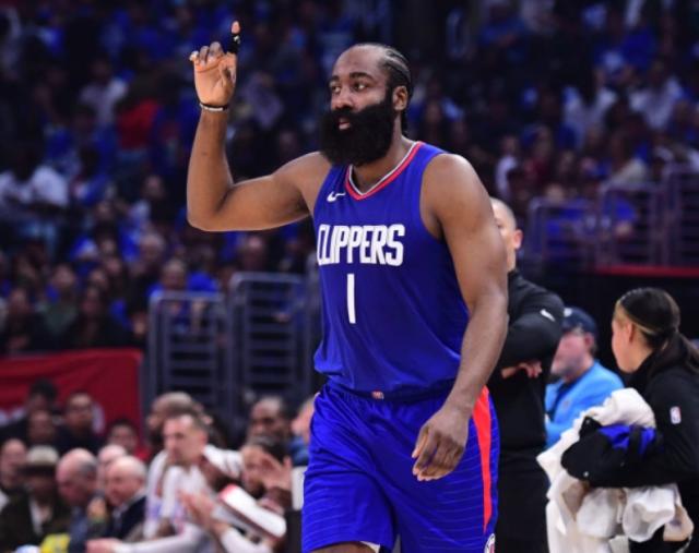 九游体育APP-火箭登降临洛杉矶 5年来系列赛首战未尝一败