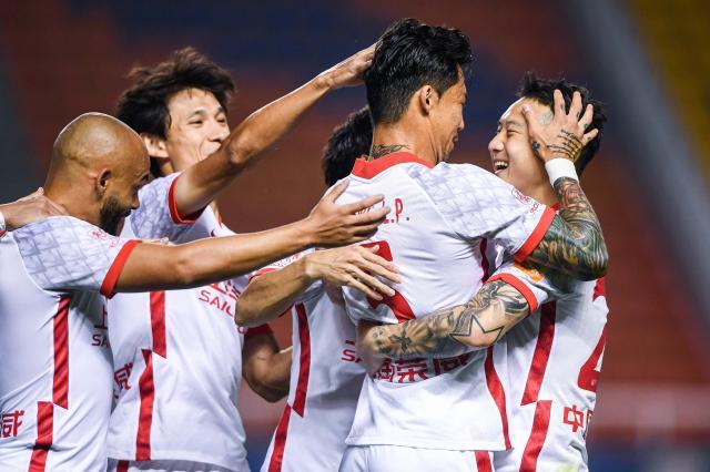 九游体育APP-【中超】冯劲先后助攻张琳芃恩迪亚耶 海港2比0河北